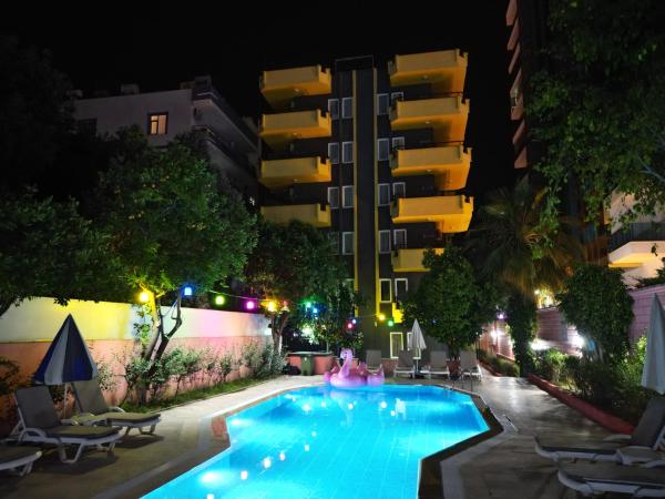 Gold Twins Boutique Hotel : photo 8 de la chambre chambre double