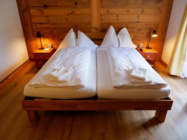 Hotel Christiania Saas-Fee : photo 1 de la chambre studio familial