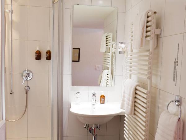 Hotel Christiania Saas-Fee : photo 7 de la chambre chambre double deluxe