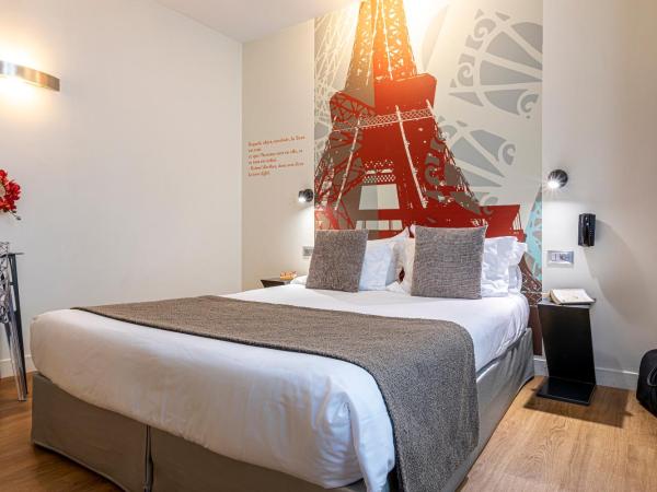 Hotel Alpha Paris Eiffel by Patrick Hayat : photo 1 de la chambre chambre double privilège