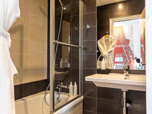 Hotel Alpha Paris Eiffel by Patrick Hayat : photo 3 de la chambre chambre double privilège