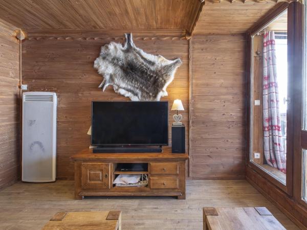 Résidence Le Sérac - Val Thorens : photo 8 de la chambre appartement avec vue sur la montagne