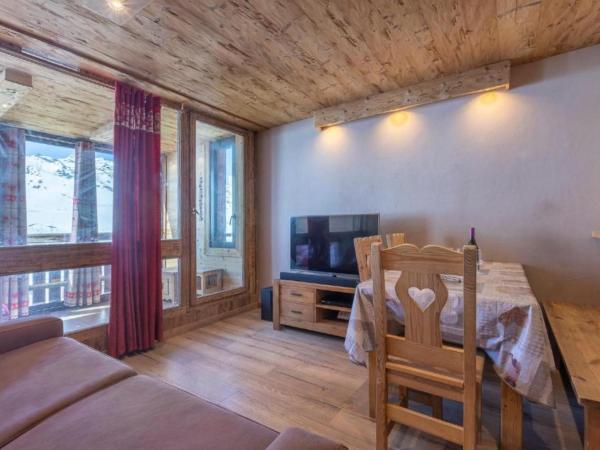 Résidence Le Sérac - Val Thorens : photo 1 de la chambre appartement avec vue sur la montagne