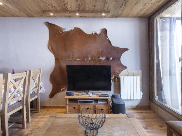 Résidence Le Sérac - Val Thorens : photo 3 de la chambre appartement avec vue sur la montagne