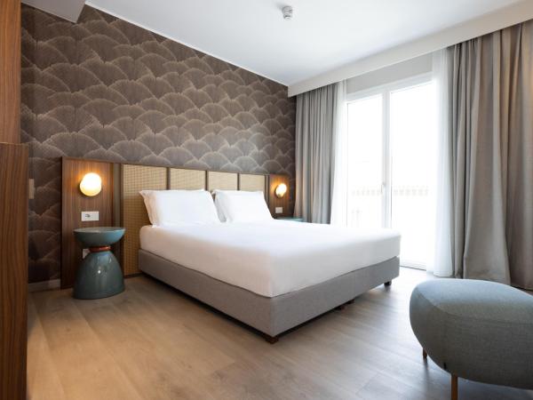 Hotel Diana : photo 2 de la chambre chambre double ou lits jumeaux deluxe avec balcon