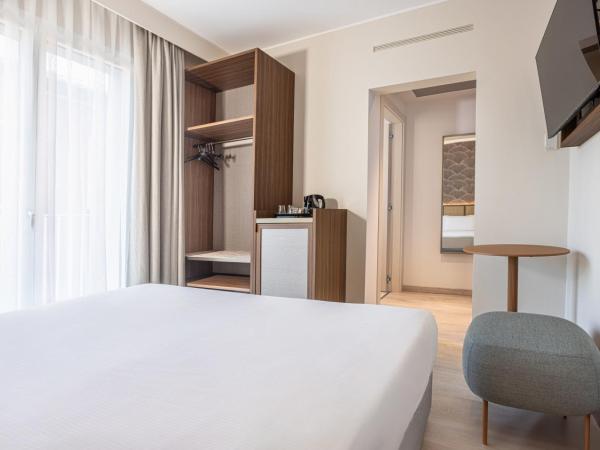 Hotel Diana : photo 9 de la chambre chambre double ou lits jumeaux deluxe avec balcon