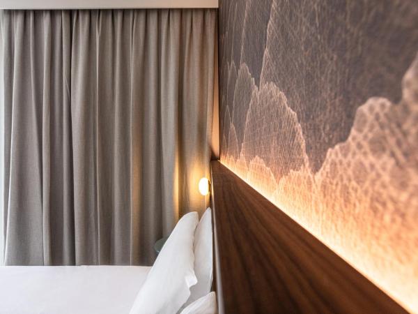 Hotel Diana : photo 10 de la chambre chambre double ou lits jumeaux deluxe avec balcon