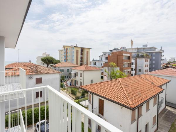 Hotel Diana : photo 7 de la chambre chambre triple deluxe avec balcon