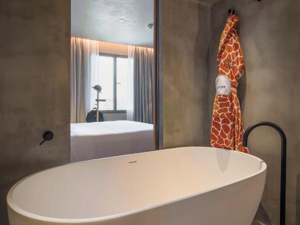 Only YOU Hotel Málaga : photo 7 de la chambre chambre premium avec terrasse