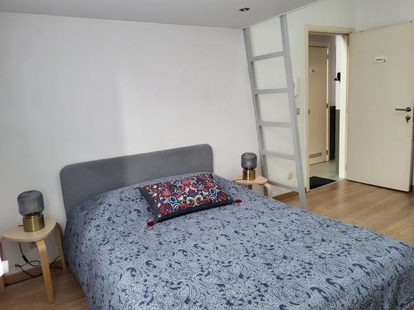 Studios idéalement situés - EU : photo 3 de la chambre studio