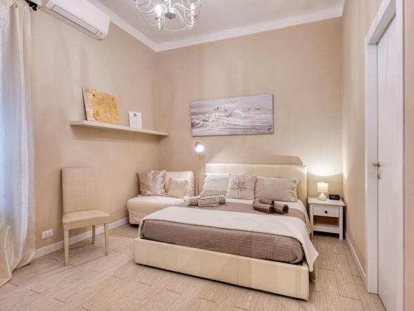Your House Rooms : photo 2 de la chambre chambre double avec salle de bains privative