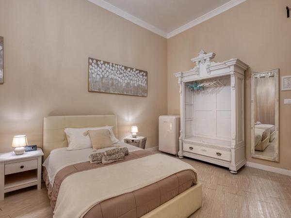 Your House Rooms : photo 2 de la chambre chambre triple avec salle de bains privative
