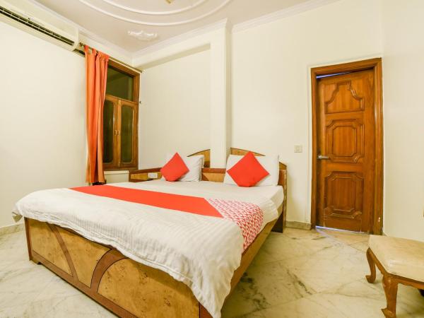 Super Hotel O 7135 Hotel Blue Sapphire Delhi : photo 5 de la chambre chambre triple classique