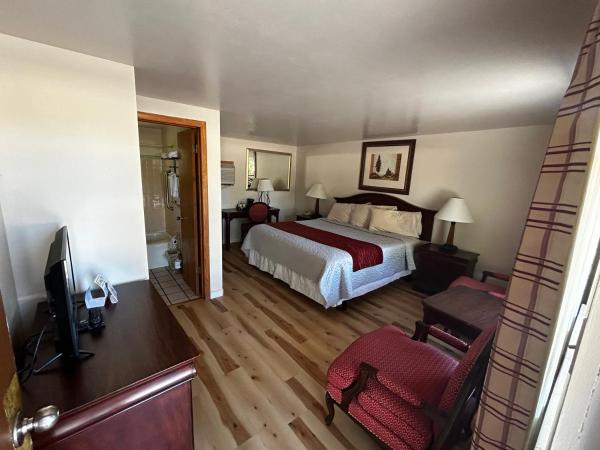 Rainbow Lodge and Inn : photo 2 de la chambre chambre lit king-size standard