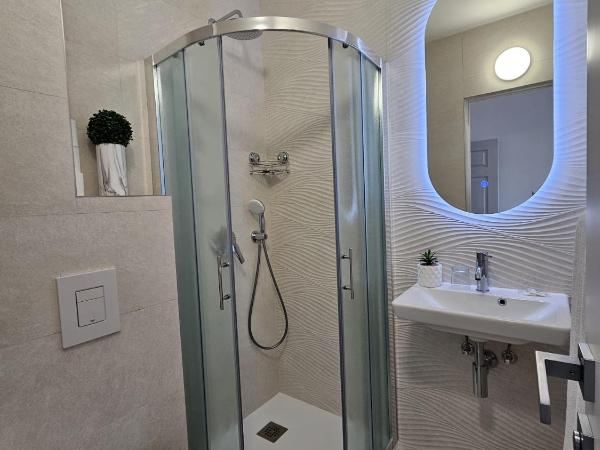 Pansion Komfor Moča : photo 6 de la chambre chambre double avec balcon