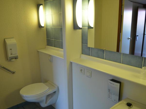 initial by balladins La Roche-sur-Yon : photo 4 de la chambre chambre lits jumeaux