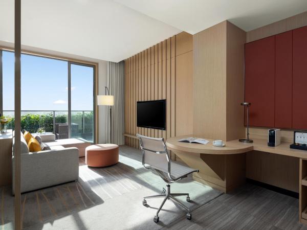 Fraser Place Wujiaochang Shanghai - Adjoin business center, free minibar : photo 1 de la chambre suite deluxe 1 chambre