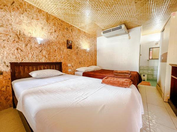 Lux Guesthouse : photo 1 de la chambre chambre triple