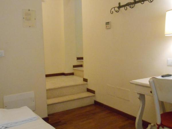 Hotel Atlantic : photo 5 de la chambre chambre triple