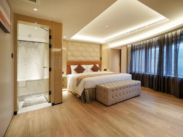 Hotel Golden Dragon : photo 2 de la chambre golden suite double room