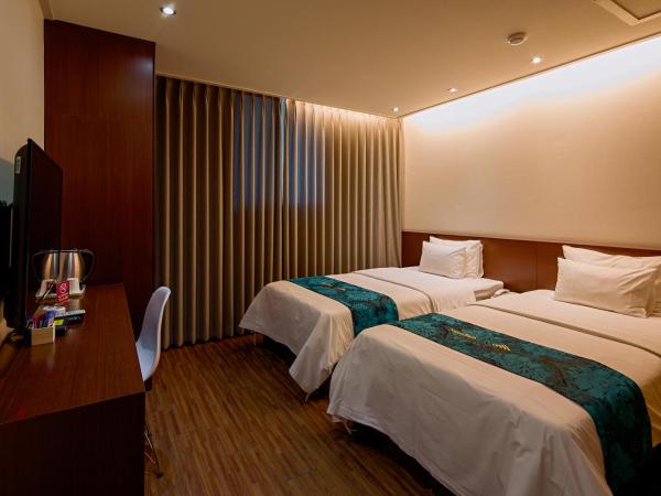 Namsan Hill Hotel : photo 2 de la chambre chambre lits jumeaux standard