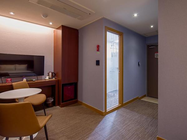 Namsan Hill Hotel : photo 3 de la chambre chambre double deluxe