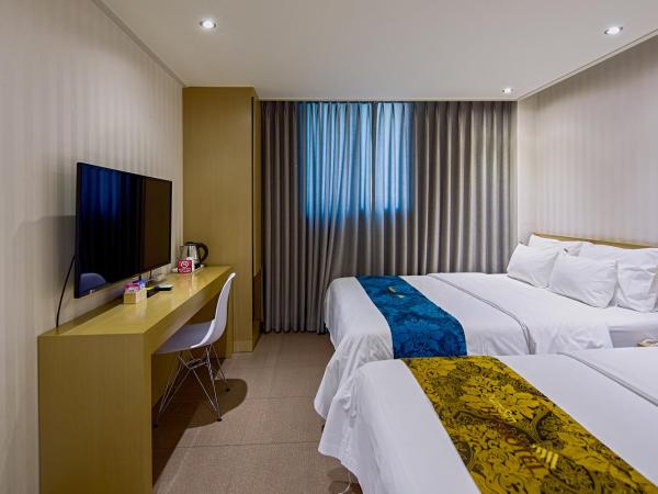 Namsan Hill Hotel : photo 2 de la chambre chambre familiale