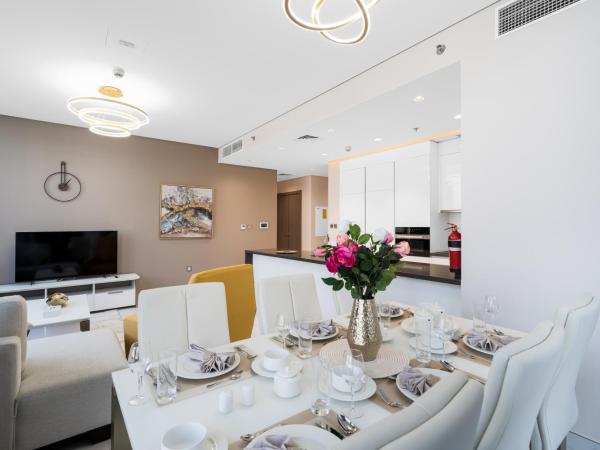 Your Keys Holiday Homes : photo 7 de la chambre appartement 2 chambres deluxe avec balcon