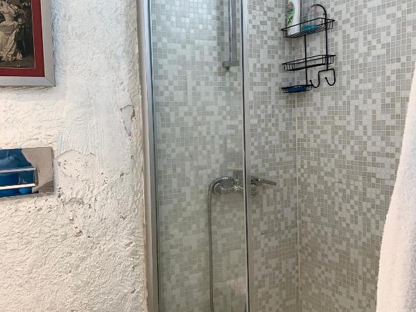 Sofi Suites : photo 3 de la chambre chambre triple