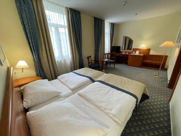 Ramada Prague City Centre : photo 6 de la chambre chambre double affaires