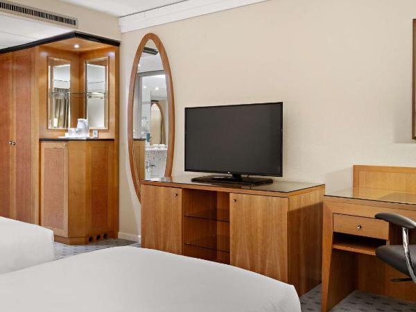 Hilton Dresden an der Frauenkirche : photo 2 de la chambre chambre lits jumeaux