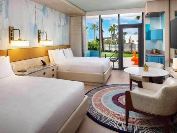 Conrad Orlando : photo 2 de la chambre chambre avec 2 lits queen-size en bord de piscine