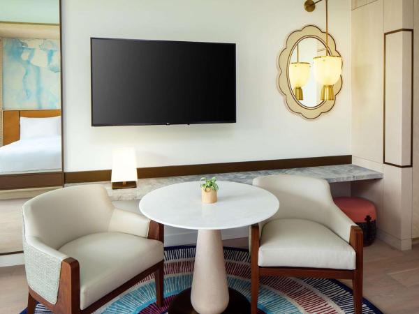 Conrad Orlando : photo 4 de la chambre queen room with two queen beds and balcony - lagoon view