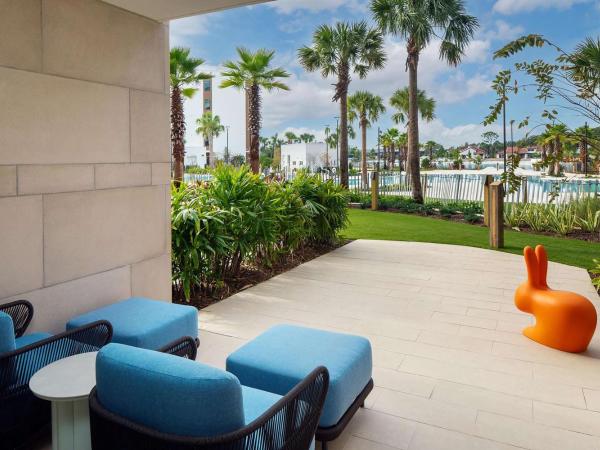 Conrad Orlando : photo 5 de la chambre one-bedroom poolside luxury king suite