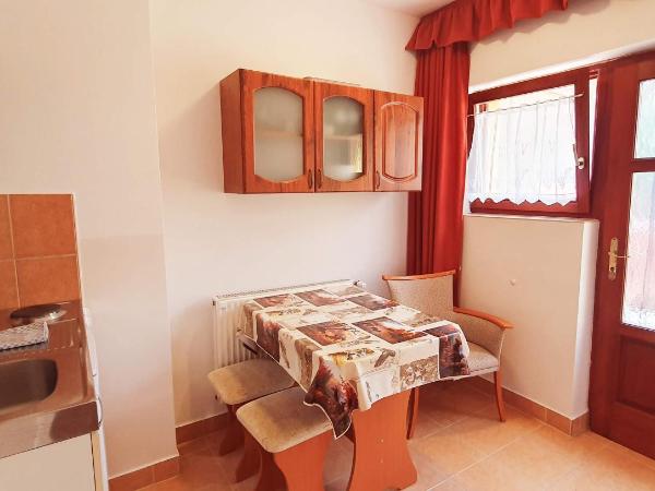 Apart Júlia Villa : photo 5 de la chambre appartement 1 chambre