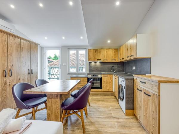 Viktor Katoro : photo 4 de la chambre studio familial