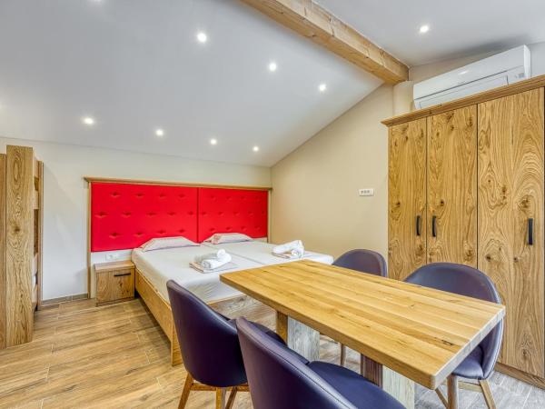 Viktor Katoro : photo 8 de la chambre studio familial