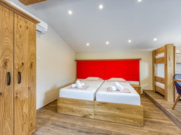 Viktor Katoro : photo 9 de la chambre studio avec balcon