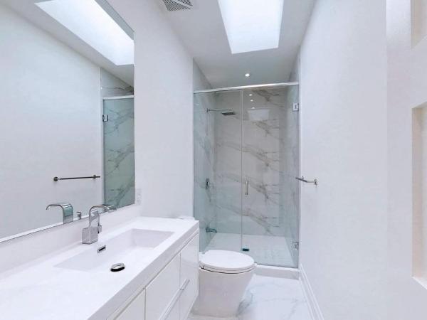 Comfortable Room in Toronto next to Yorkdale mall : photo 2 de la chambre chambre deluxe double ou lits jumeaux