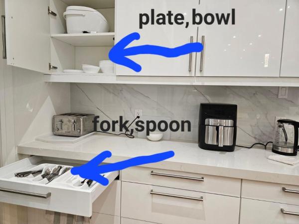 Comfortable Room in Toronto next to Yorkdale mall : photo 5 de la chambre chambre familiale standard