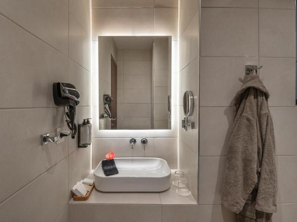 IRA - ΗΡΑ Hotel : photo 7 de la chambre chambre triple standard