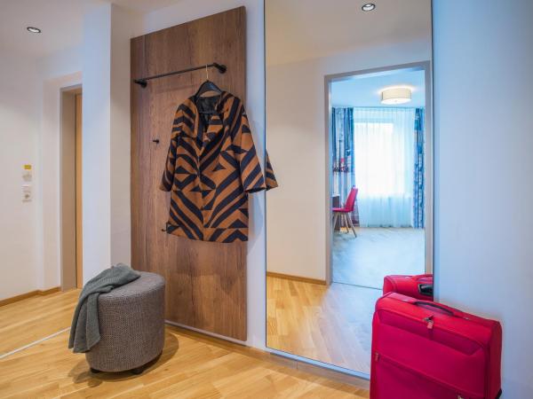 JUFA Hotel Salzburg : photo 2 de la chambre appartement 2 chambres