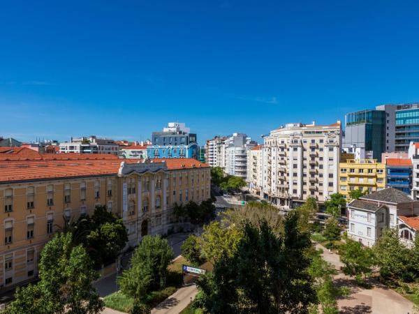 Sheraton Lisboa Hotel & Spa : photo 5 de la chambre chambre deluxe avec 2 lits jumeaux/simples - accès piscine