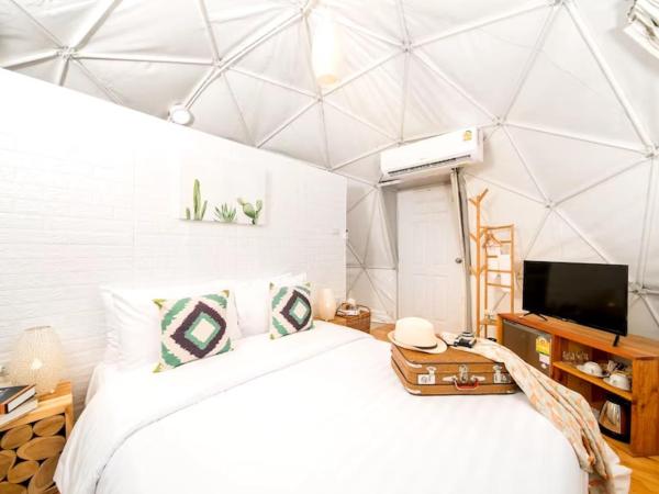 The Campster Kanchanaburi : photo 1 de la chambre glamping dome