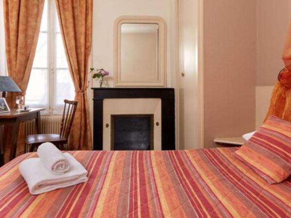 Hôtel De France Et De Guise - 1891 : photo 3 de la chambre chambre double Économique (non rénovée)