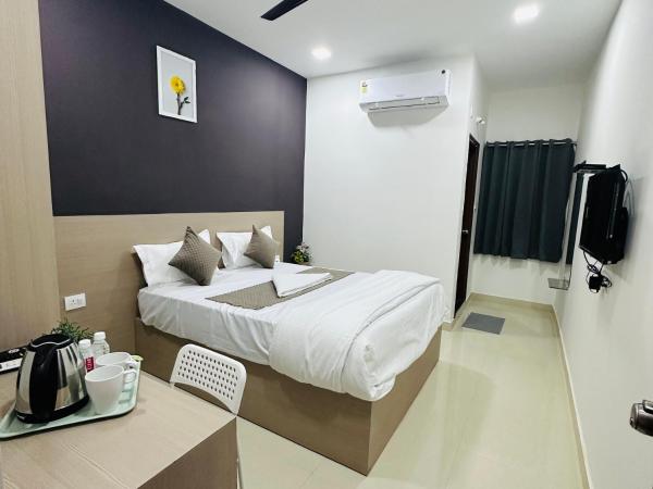 Innzoy Hotels : photo 9 de la chambre chambre lit king-size supérieure