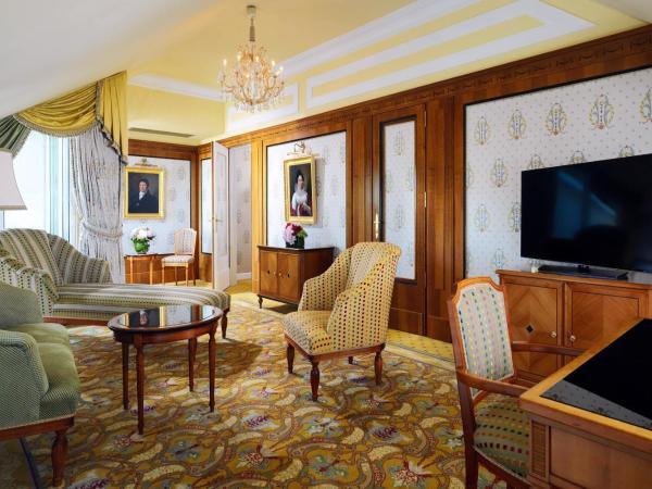 Hotel Bristol, a Luxury Collection Hotel, Vienna : photo 2 de la chambre one-bedroom large penthouse king suite - top floor
