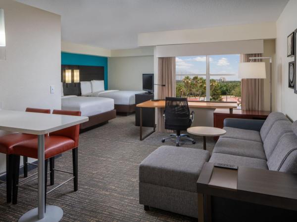 Residence Inn Orlando Convention Center : photo 2 de la chambre studio lit queen-size 