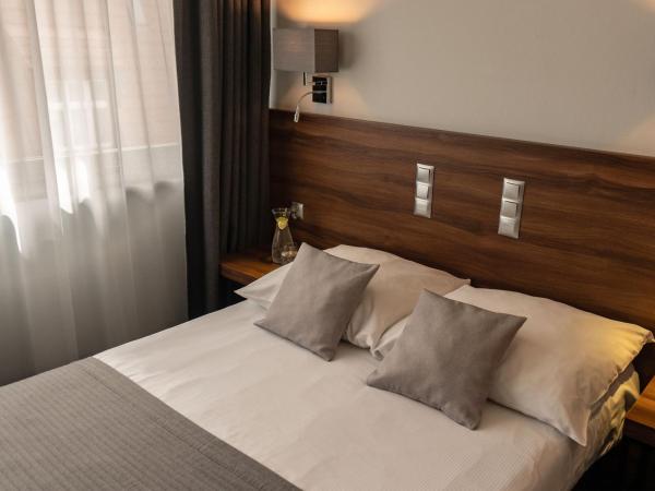 Hotel Oliwski : photo 4 de la chambre chambre simple