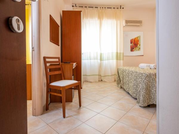 Hotel Il Gabbiano : photo 6 de la chambre chambre quadruple